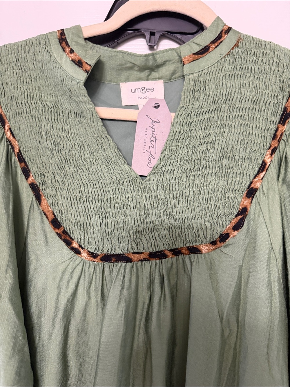 Umgee Olive Green Midi Dress with Leopard Trim NWT peasant boho M - Picture 3 of 7